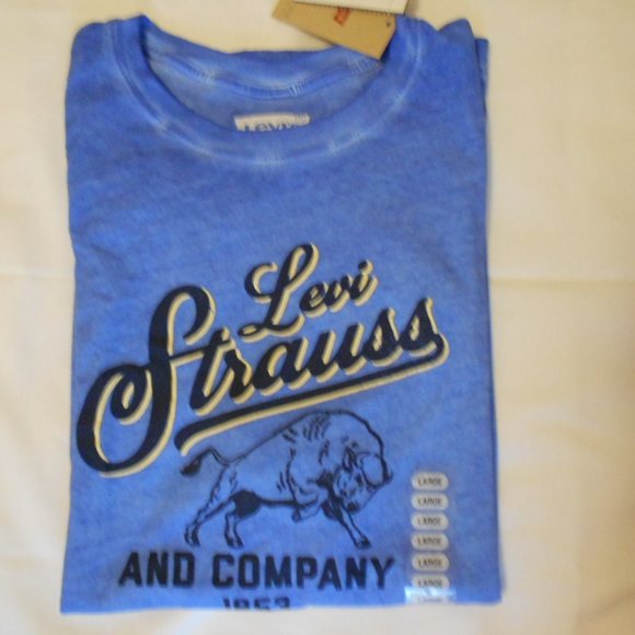 Levi's Other - Levi's Strauss & Co. Graphic T-Shirt, sz. L